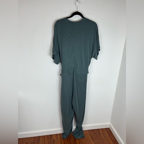 NWT Halston Heritage Kimono Jumpsuit in Duffle Size XL - Picture 5 of 7